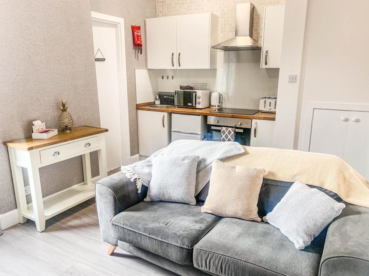The Rosebery Retreat By The Castle 1-Bed Apartment Inverness Kültér fotó