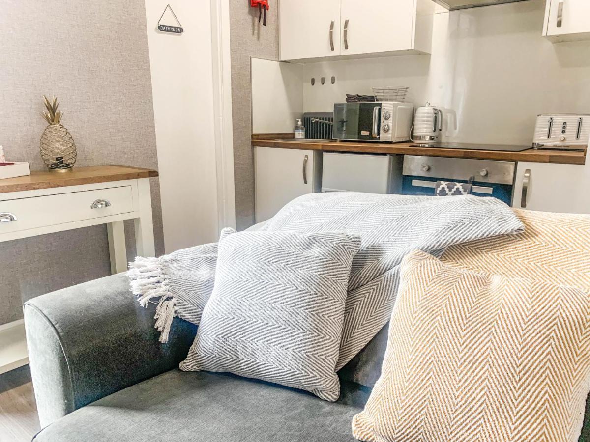 The Rosebery Retreat By The Castle 1-Bed Apartment Inverness Kültér fotó